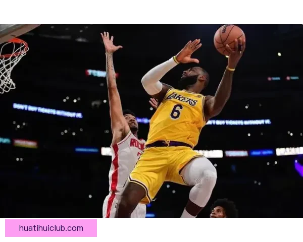 湖人后卫里夫斯左侧腹斜肌二级拉伤预计缺席四至六周